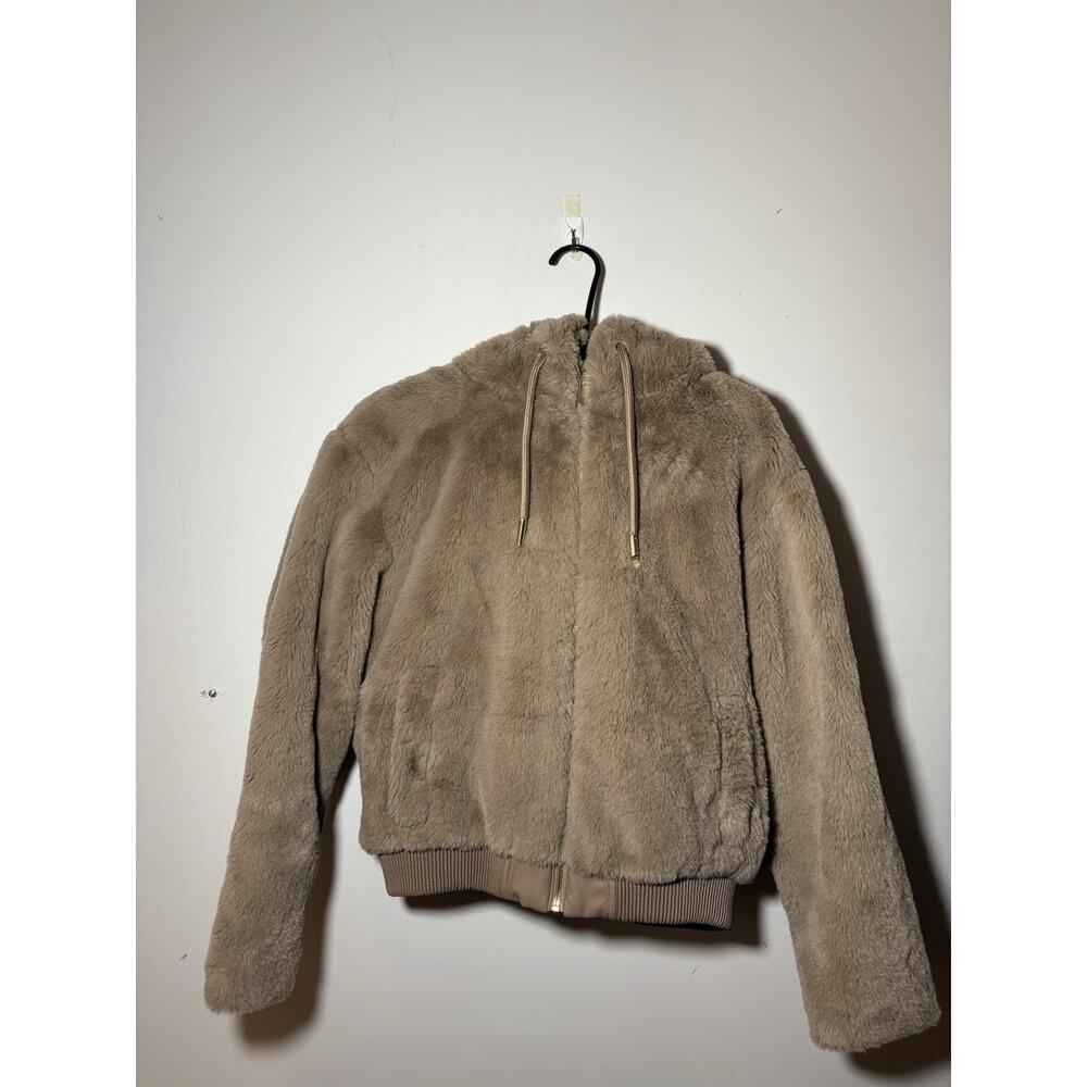 ZARA Beige Faux Fur Hooded Jacket – Women’s XS